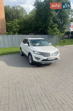 Внедорожник / Кроссовер Lincoln MKC 2016 в 