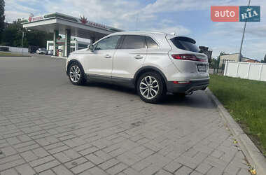 Внедорожник / Кроссовер Lincoln MKC 2016 в 