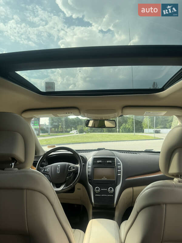Позашляховик / Кросовер Lincoln MKC 2016 в Житомирі