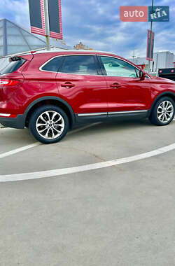 Внедорожник / Кроссовер Lincoln MKC 2017 в 