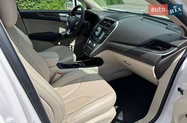 Внедорожник / Кроссовер Lincoln MKC 2018 в 