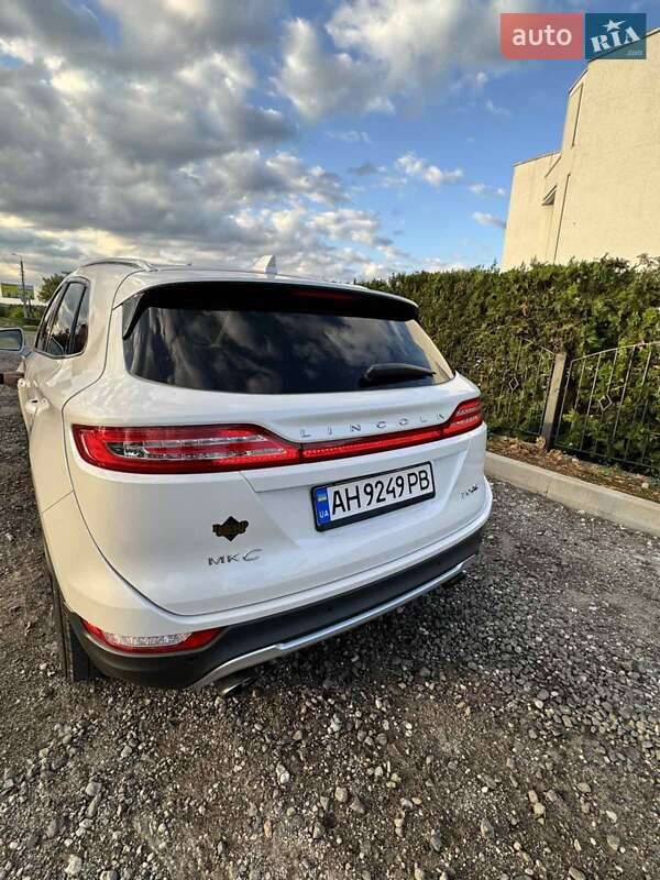 Внедорожник / Кроссовер Lincoln MKC 2014 в Славянске
