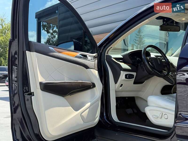 Внедорожник / Кроссовер Lincoln MKC 2014 в Ровно
