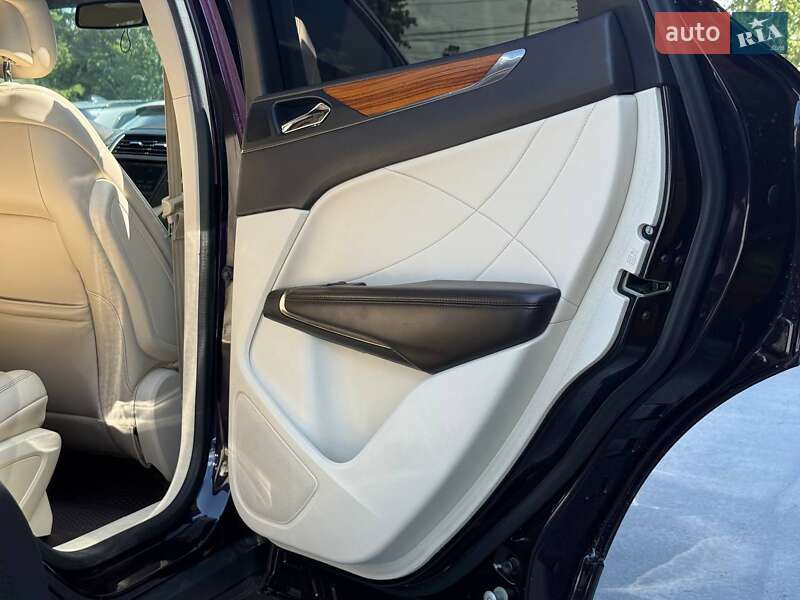 Внедорожник / Кроссовер Lincoln MKC 2014 в Ровно