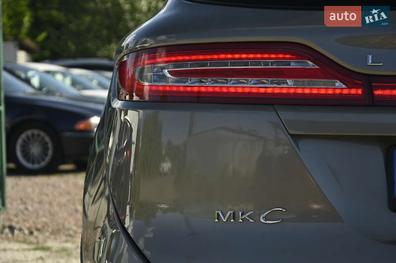 Внедорожник / Кроссовер Lincoln MKC 2016 в Бердичеве