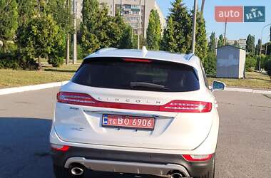 Внедорожник / Кроссовер Lincoln MKC 2019 в 