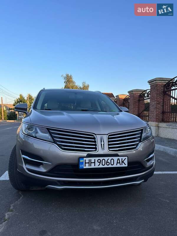Внедорожник / Кроссовер Lincoln MKC 2017 в Белгороде-Днестровском