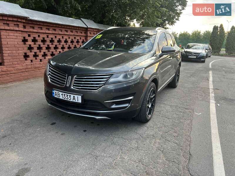Внедорожник / Кроссовер Lincoln MKC 2016 в 