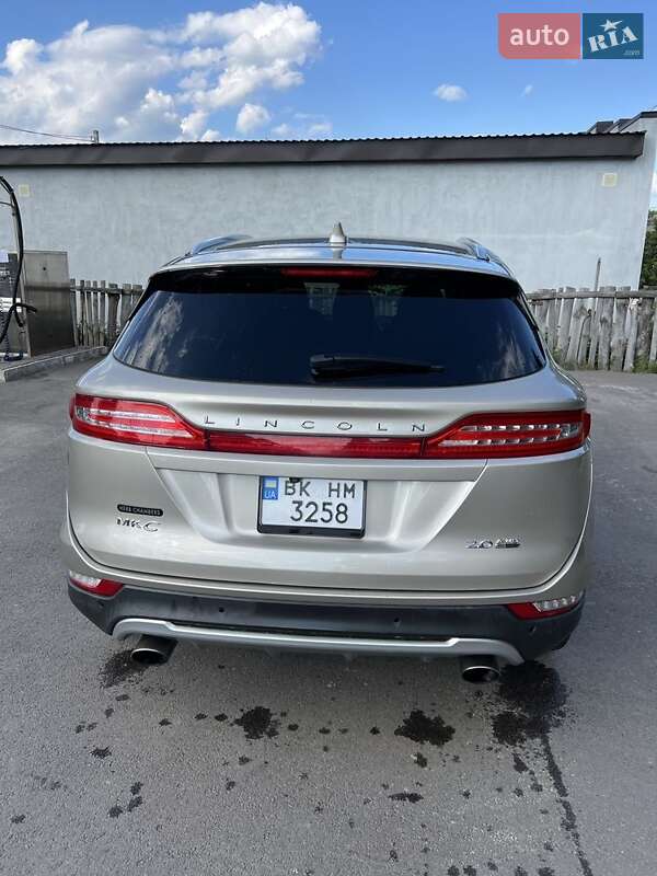 Внедорожник / Кроссовер Lincoln MKC 2014 в Костополе