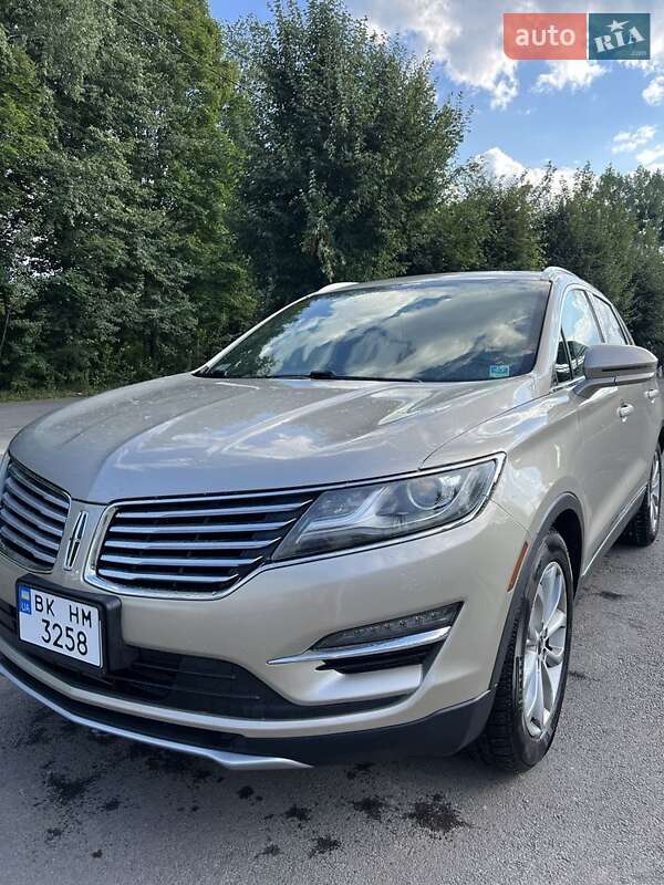 Внедорожник / Кроссовер Lincoln MKC 2014 в Костополе