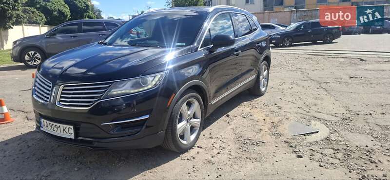 Позашляховик / Кросовер Lincoln MKC 2015 в Києві
