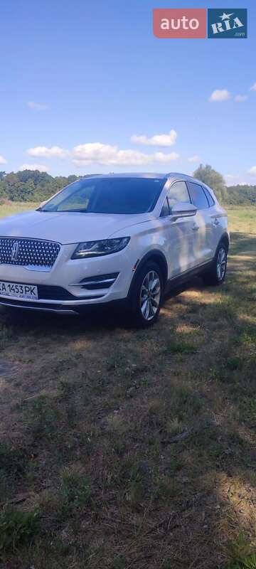 Внедорожник / Кроссовер Lincoln MKC 2019 в Лохвице фото 3 Внедорожник / Кроссовер Lincoln MKC 2019 в Лохвице