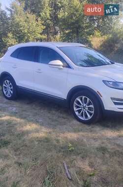 Внедорожник / Кроссовер Lincoln MKC 2019 в 
