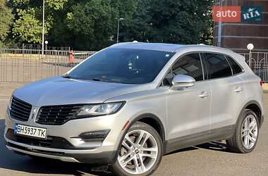 Внедорожник / Кроссовер Lincoln MKC 2015 в 