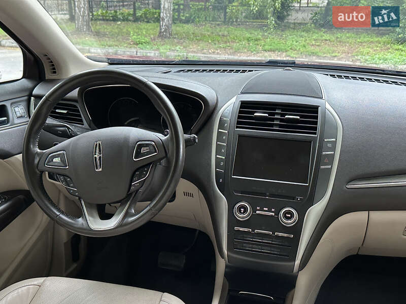 Внедорожник / Кроссовер Lincoln MKC 2017 в Кременчуге фото 11 Внедорожник / Кроссовер Lincoln MKC 2017 в Кременчуге