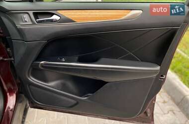 Внедорожник / Кроссовер Lincoln MKC 2015 в 