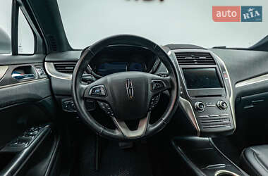 Внедорожник / Кроссовер Lincoln MKC 2015 в 