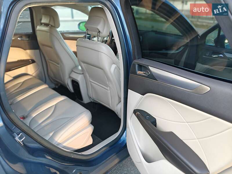 Позашляховик / Кросовер Lincoln MKC 2018 в Києві