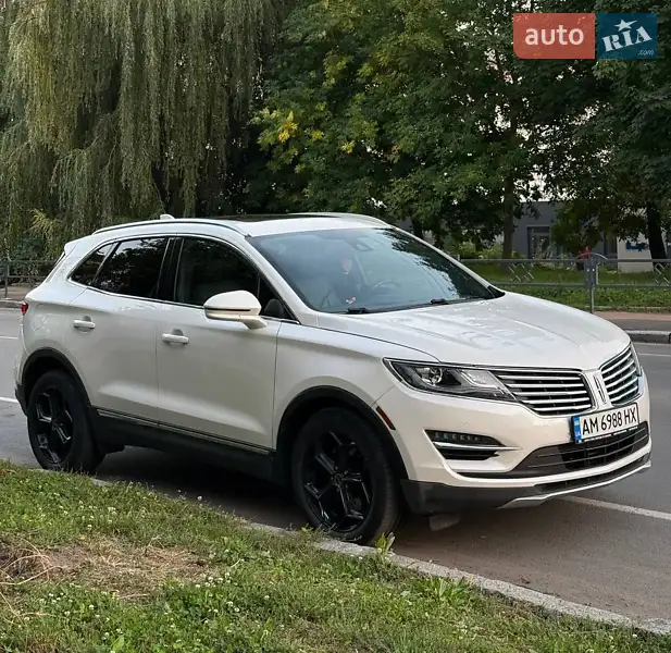 Lincoln MKC