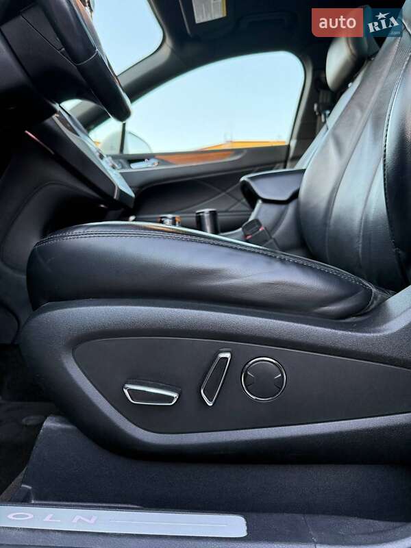 Внедорожник / Кроссовер Lincoln MKC 2014 в Житомире