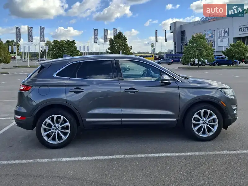 Lincoln MKC 2016