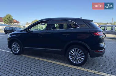 Позашляховик / Кросовер Lincoln MKC 2019 в 