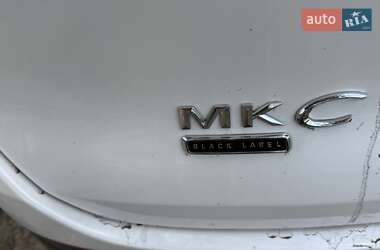 Внедорожник / Кроссовер Lincoln MKC 2019 в 