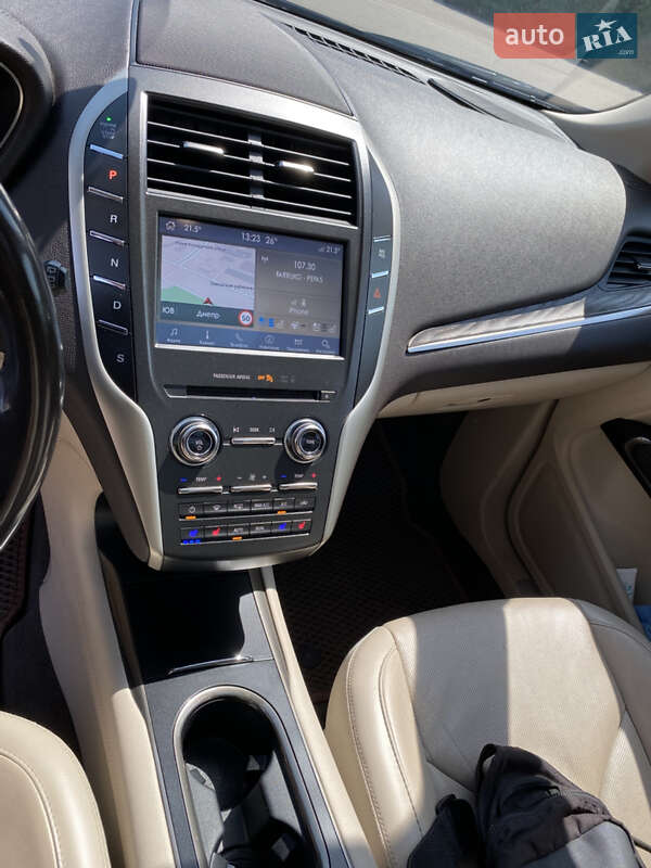 Внедорожник / Кроссовер Lincoln MKC 2017 в Днепре