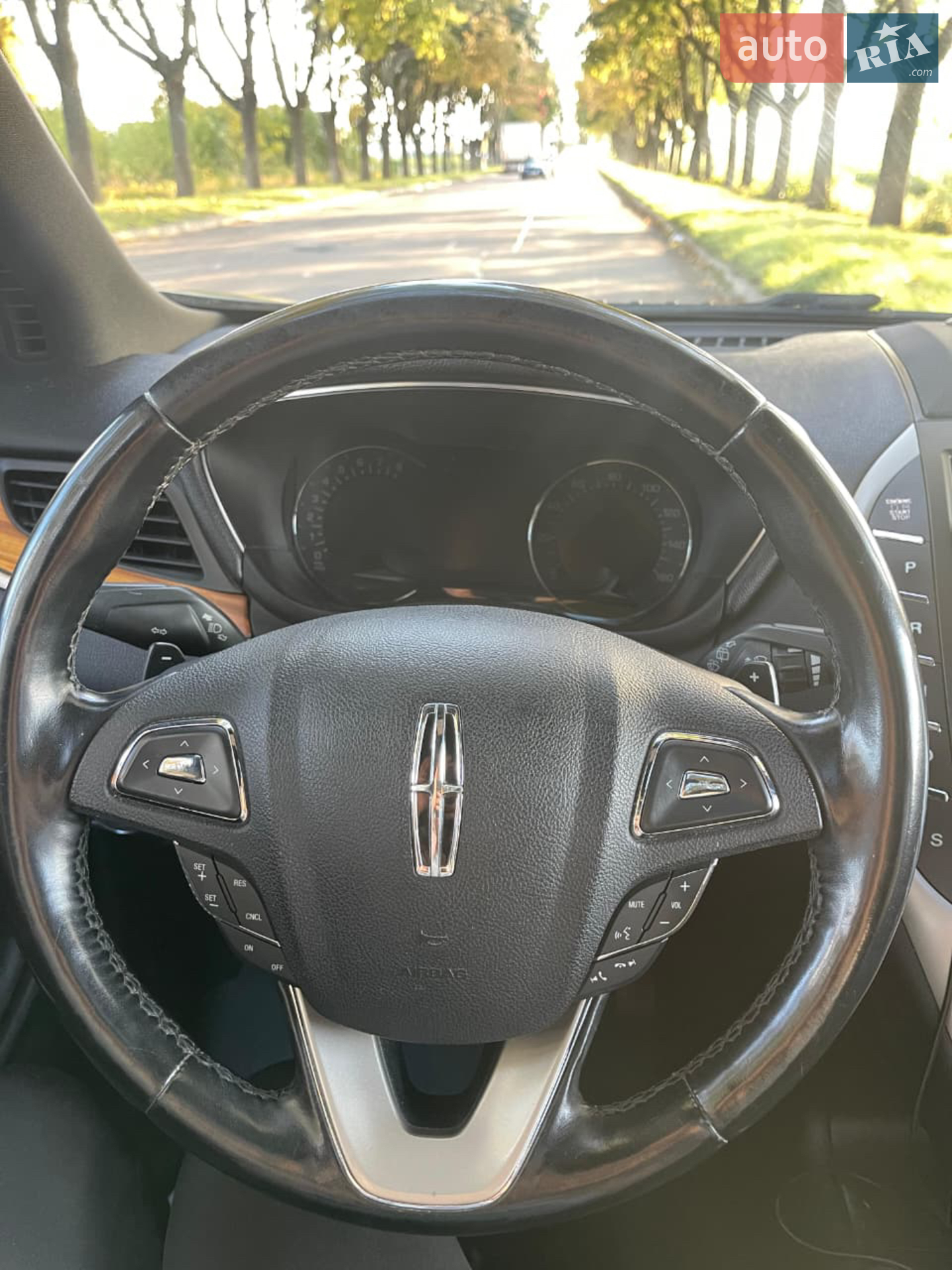 2016 Lincoln MKC - мініатюра 14