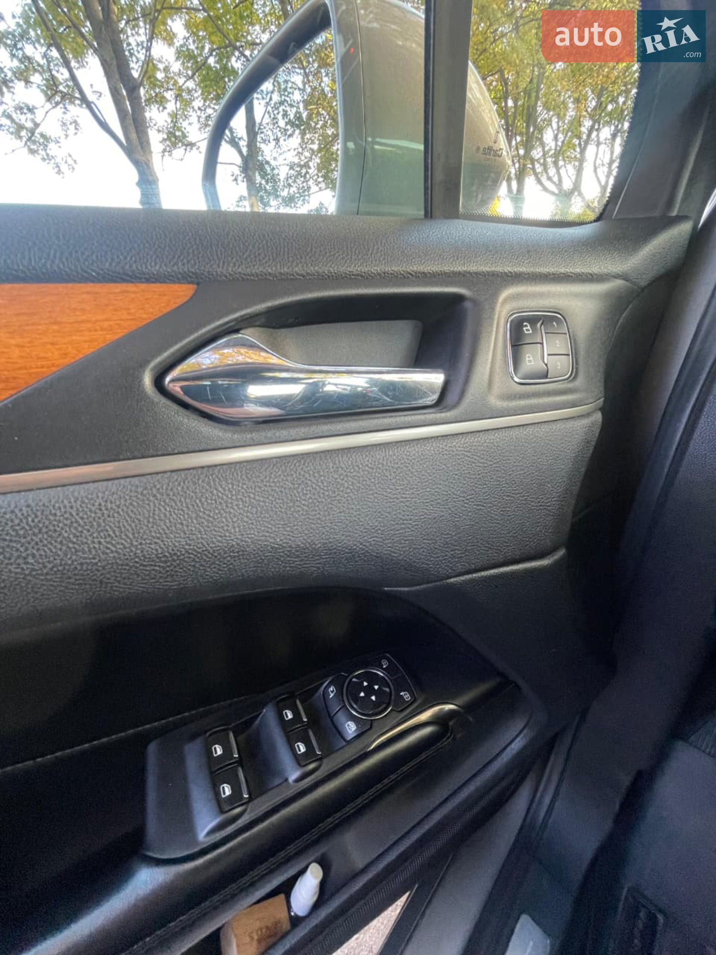 2016 Lincoln MKC - мініатюра 31
