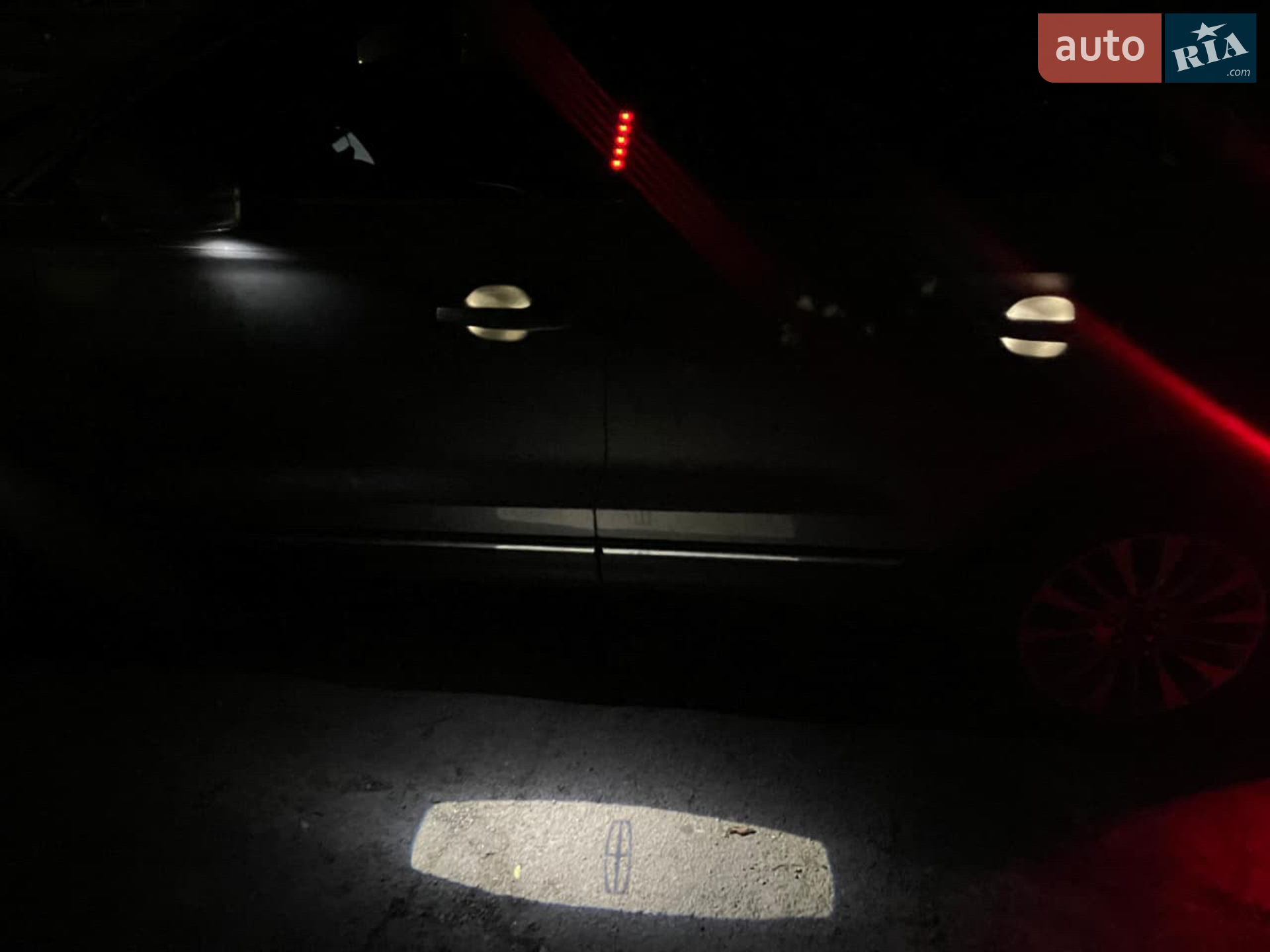 2016 Lincoln MKC - мініатюра 40
