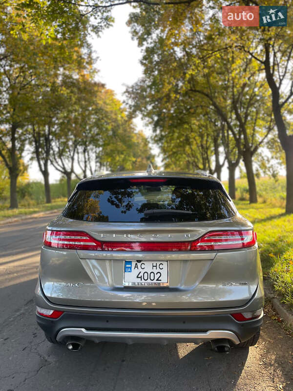 Внедорожник / Кроссовер Lincoln MKC 2016 в Владимире