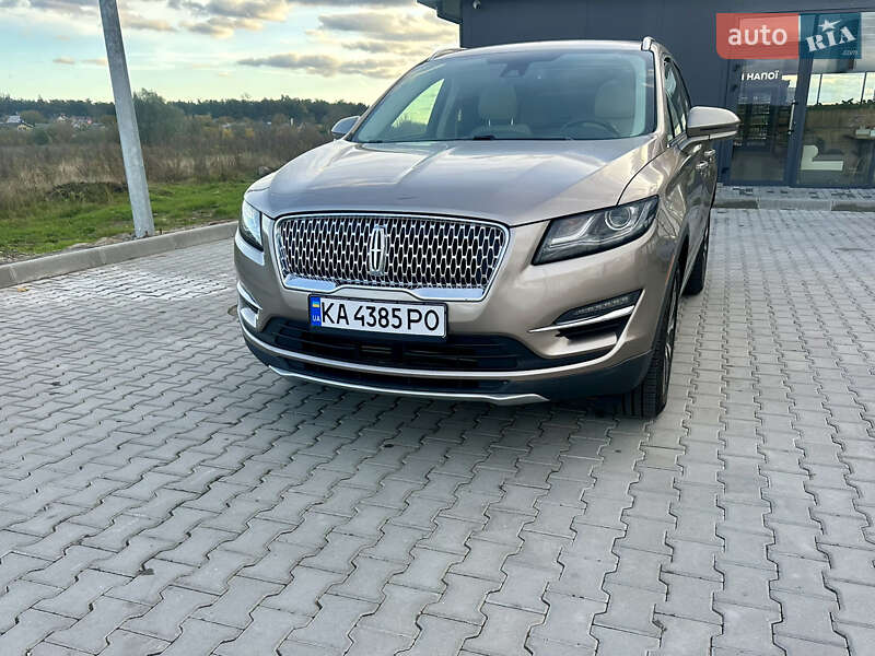 Позашляховик / Кросовер Lincoln MKC 2018 в Києві