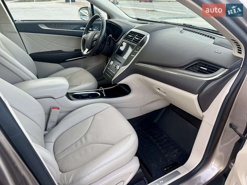 Позашляховик / Кросовер Lincoln MKC 2018 в Києві