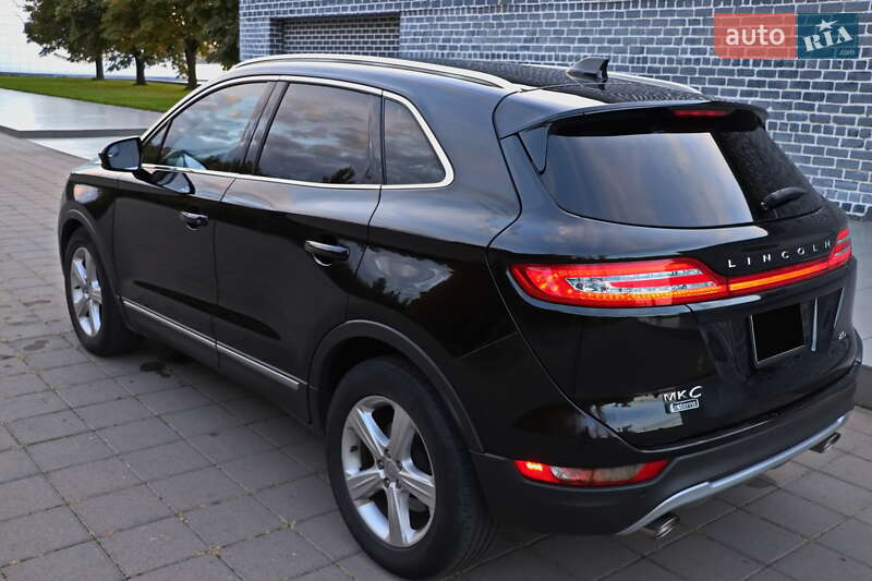 Позашляховик / Кросовер Lincoln MKC 2017 в Кременчуці