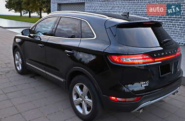 Внедорожник / Кроссовер Lincoln MKC 2017 в 