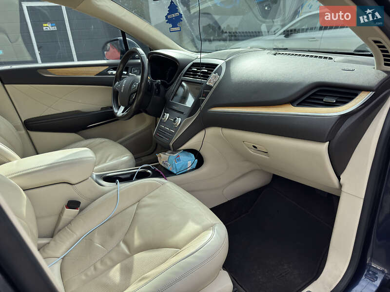 Позашляховик / Кросовер Lincoln MKC 2015 в Житомирі
