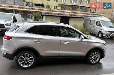 Позашляховик / Кросовер Lincoln MKC 2014 в 