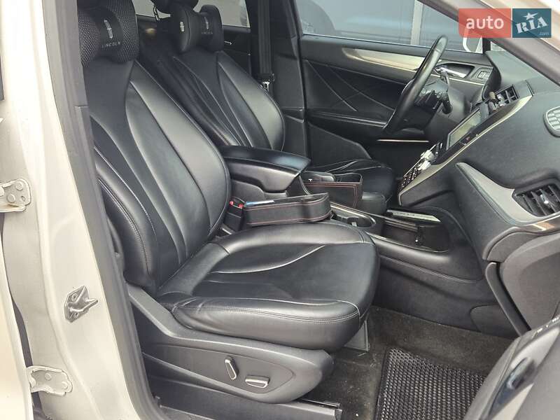 Позашляховик / Кросовер Lincoln MKC 2015 в Києві фото 10 Позашляховик / Кросовер Lincoln MKC 2015 в Києві