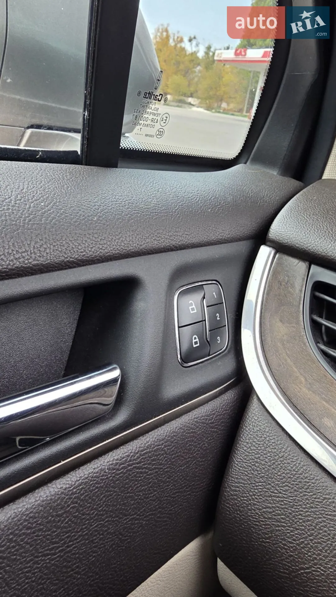 2018 Lincoln MKC - мініатюра 8