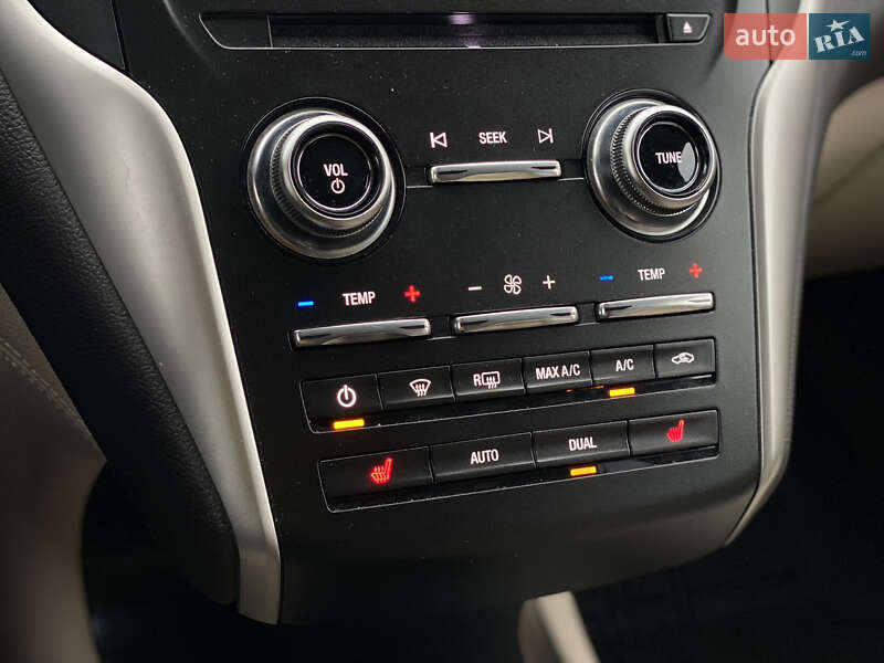 Позашляховик / Кросовер Lincoln MKC 2018 в Києві фото 35 Позашляховик / Кросовер Lincoln MKC 2018 в Києві