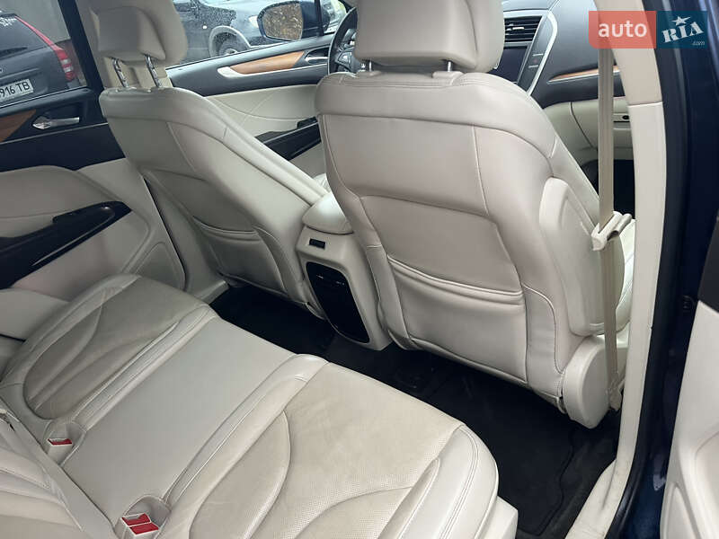 Позашляховик / Кросовер Lincoln MKC 2015 в Броварах