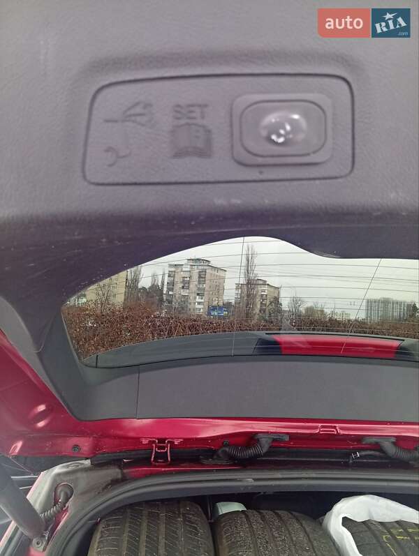 Внедорожник / Кроссовер Lincoln MKC 2018 в Киеве фото 21 Внедорожник / Кроссовер Lincoln MKC 2018 в Киеве