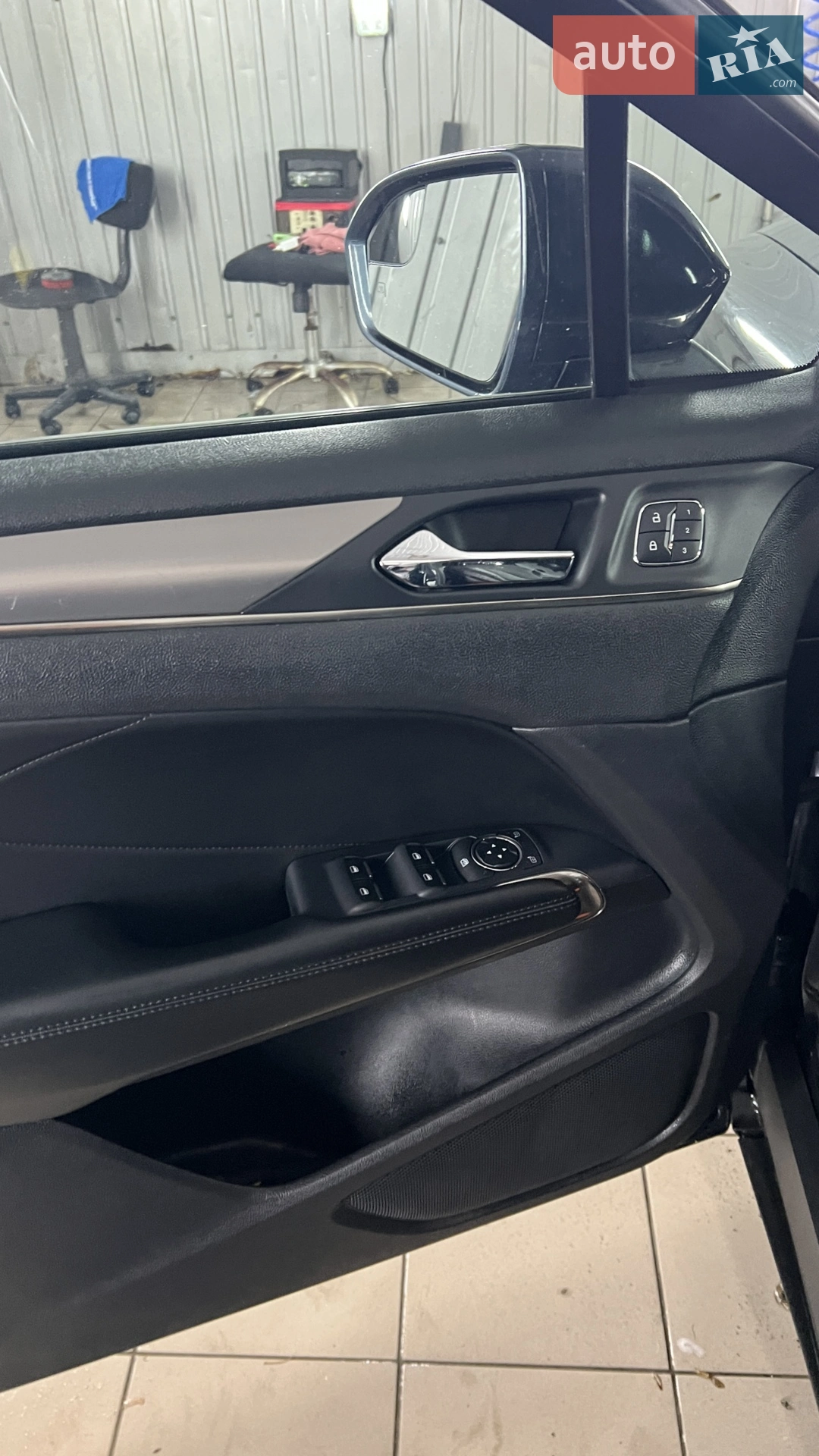 2014 Lincoln MKC - мініатюра 17