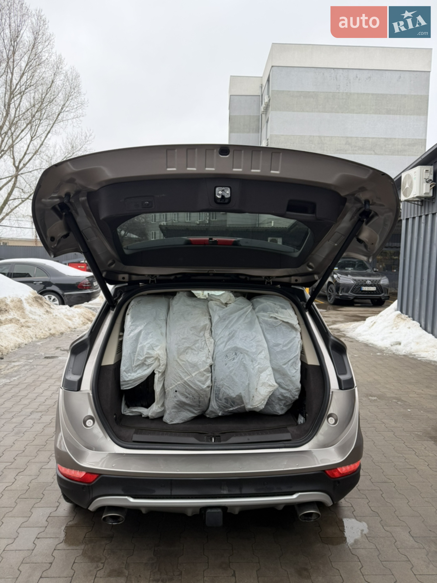 2018 Lincoln MKC - мініатюра 10