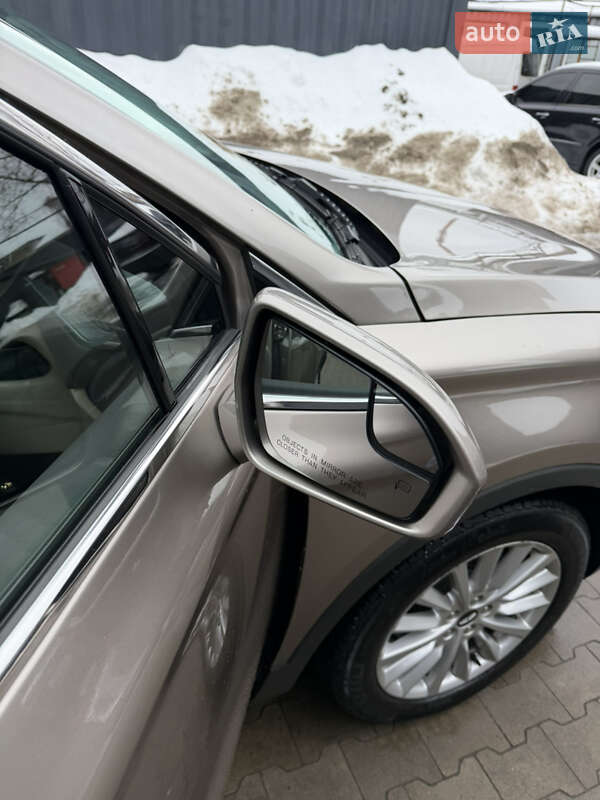 Внедорожник / Кроссовер Lincoln MKC 2018 в Киеве