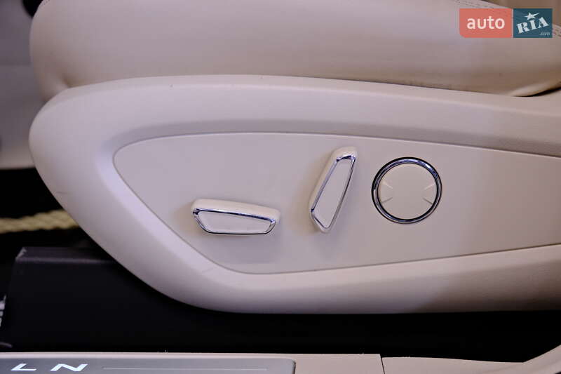 Позашляховик / Кросовер Lincoln MKC 2014 в Одесі