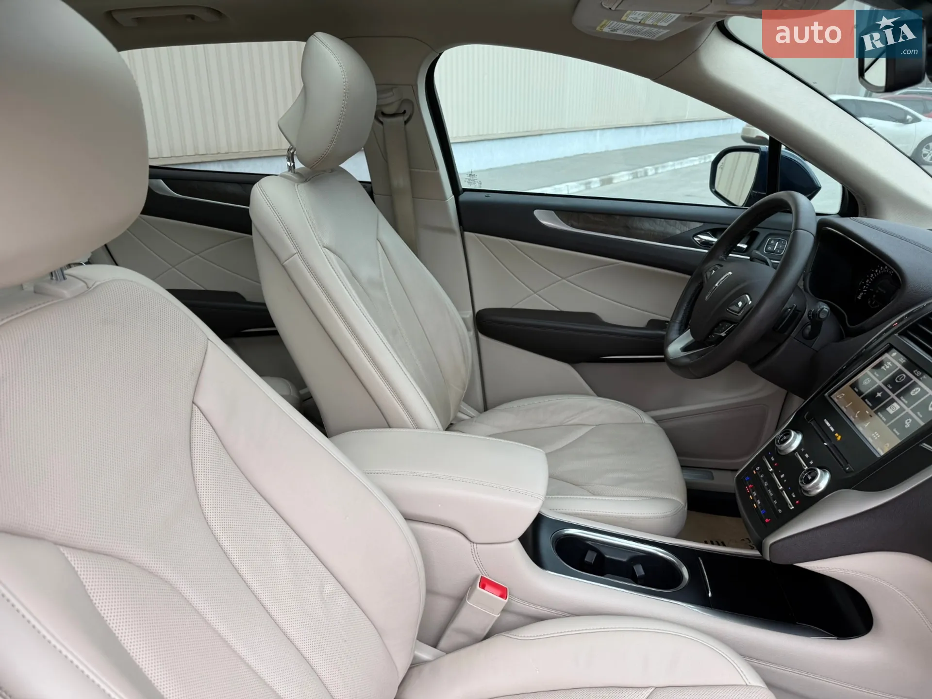 2019 Lincoln MKC - мініатюра 37