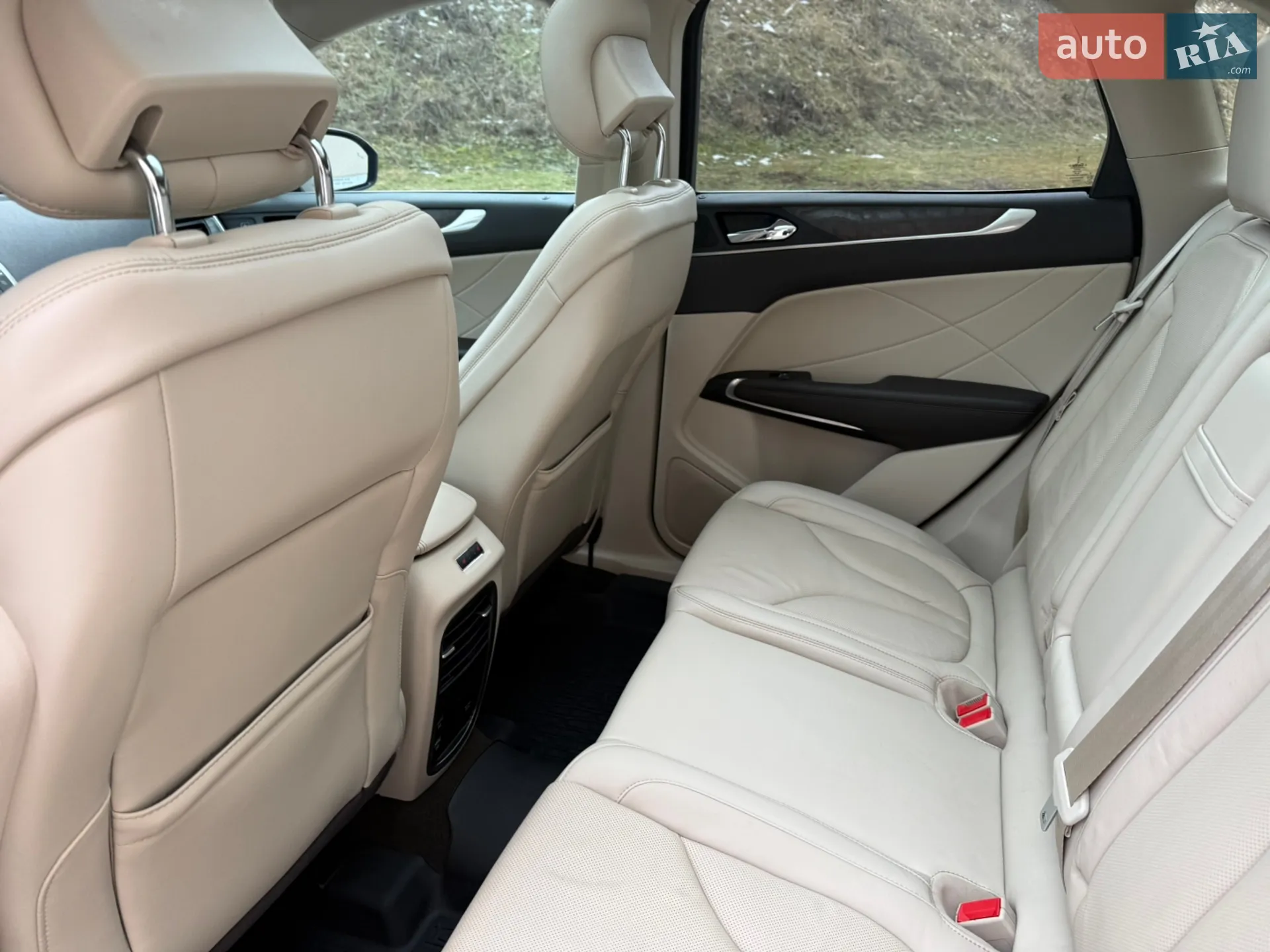 2019 Lincoln MKC - мініатюра 42