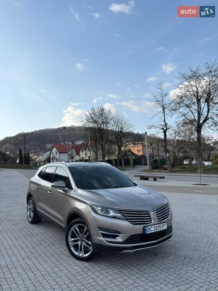 Lincoln MKC 2017